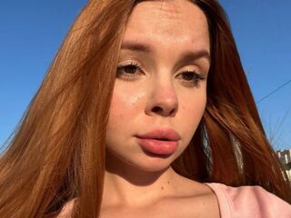 naughty camwhore KarinaSavastru