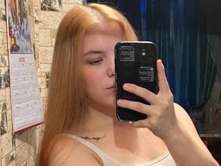 live porn photo KarrieAnesi