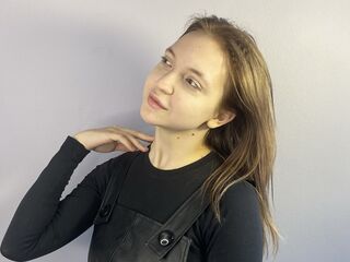 camgirl playing with dildo KatrinaWagner