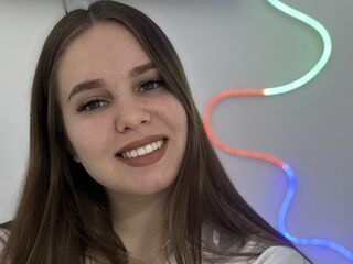 live sexcam KeiraAsti