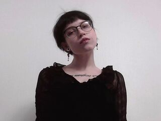 camwhore shaving pussy KeithaBuscemi