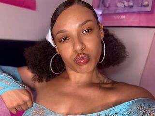 free live chatroom KemoraVanity