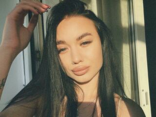 chat room cam KimikoBardach