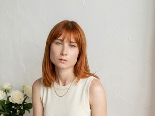 chatroom sex KiraSunley