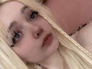 naked cam girl LaticiaDemetris