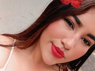 live teaser cam LauThompson
