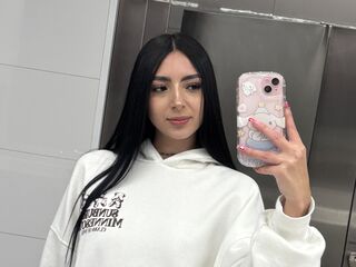 webcamgirl chatroom LauraMeeth