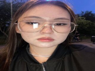 live teaser web cam LauriMoradel