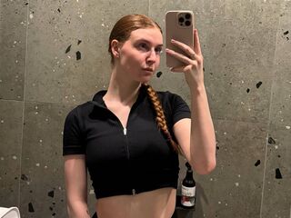 free jasmin sexcam LessieNunz