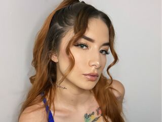 topless camgirl LiahRyans