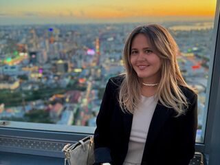 hot naked webcamgirl LilyBel