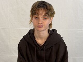 girl LindyOestreicher