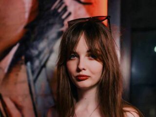 beautiful webcam girl LisaDrake