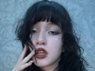 extreme webcam LouisePerrish