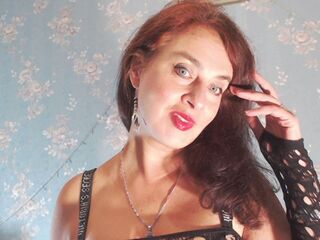 hot webcam slut LucianaLuxe