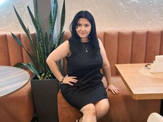 cam girl video LuisaMiller