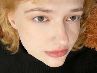 real live cam pic LunaBeans