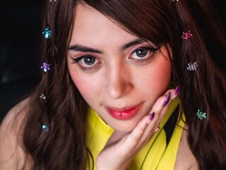 cam girl playing with vibrator LunaDolphine