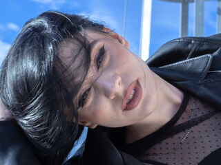 naked webcam girl picture MadelynVelure