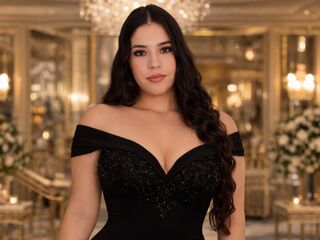 beautiful girl webcam MadieWatson