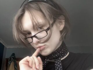 naughty camgirl picture MalvinaGreif