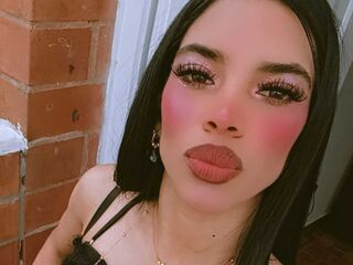 naked webcamgirl picture MeliMoon