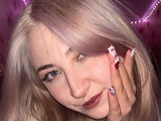 girl naked MelitaHogston