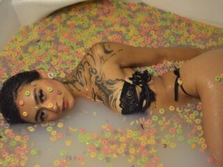 jasmin cam model MiaThopmson