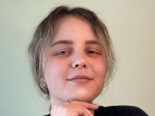 free live show MichaeleBendall