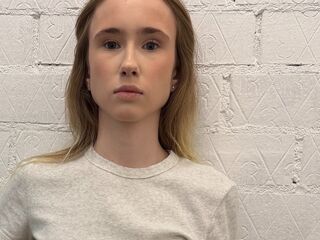 cam slut chat MiraSuny