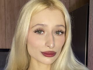 chatwhore MonicaBarbies