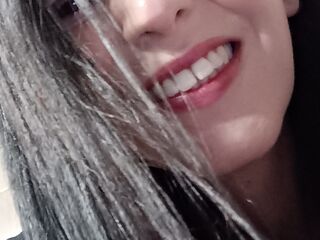 naked girl with cam fingering MonicaFerilli