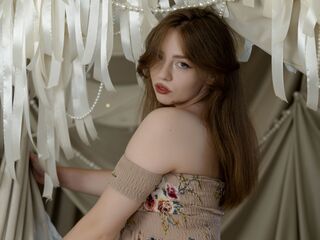 camgirl porn MoonBrittany