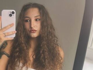 girl webcam show NicholMikrot