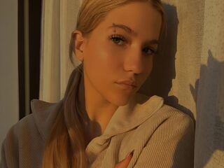 adult web cam chat room NicoleOrtiz