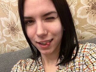 naked girl with webcam masturbating with vibrator NoemiLannon