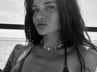 girl naked OliviaMazu