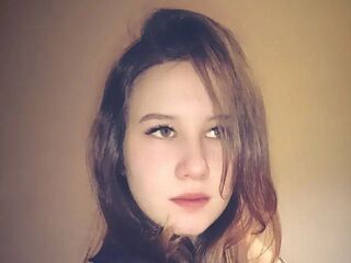 naked girl with webcam masturbating with sextoy OliviaNovaa