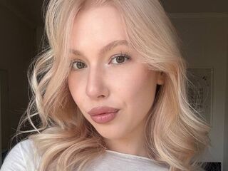 nude webcam girl OpalDines
