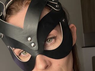 camgirl webcam picture QtKaty