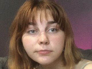 masturbating cam girl ReneShif