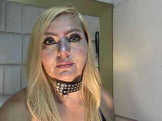 chat room cam RoxaneGrace