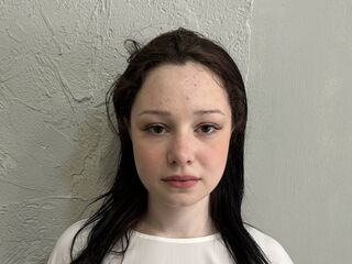 naked cam girl fingering pussy SallyMilton