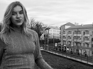 webcam live show SallyRodwell