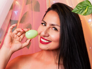 camslut showing pussy SamantaBlaze