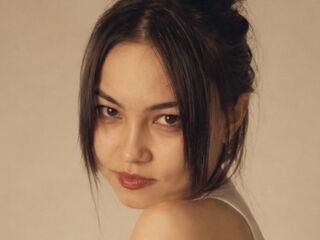 hot cam girl SeeBugl