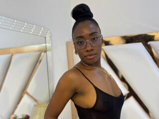 chat room webcam photo SelenaHadid