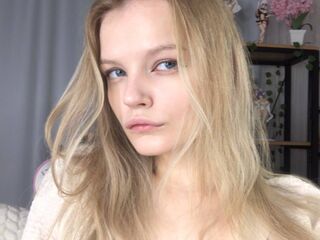 fingering cam girl ShelyMilan