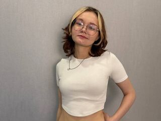erotic ShemikaDestro