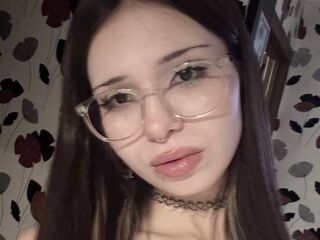 hot naked camgirl ShennaUmali